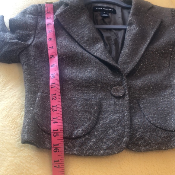 EUC cropped blazer - Picture 12 of 12